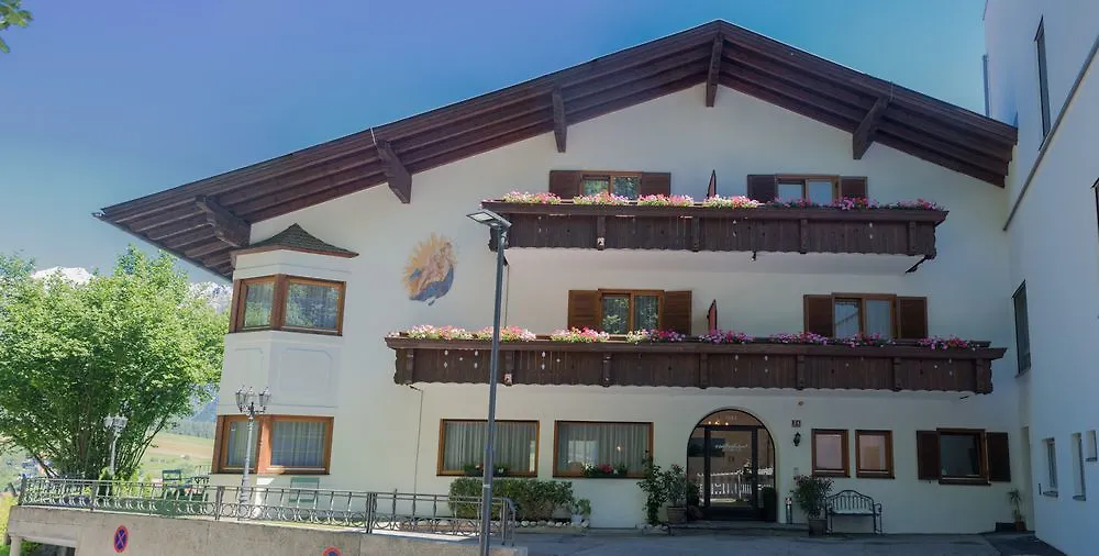 Muttererhof Guest House Innsbruck 2*, Mutters